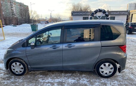 Honda Freed I, 2009 год, 1 120 000 рублей, 3 фотография