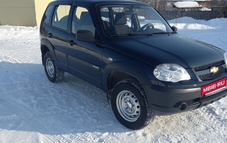 Chevrolet Niva I рестайлинг, 2014 год, 765 000 рублей, 8 фотография