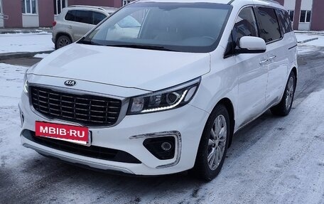 KIA Carnival III, 2020 год, 3 100 000 рублей, 6 фотография