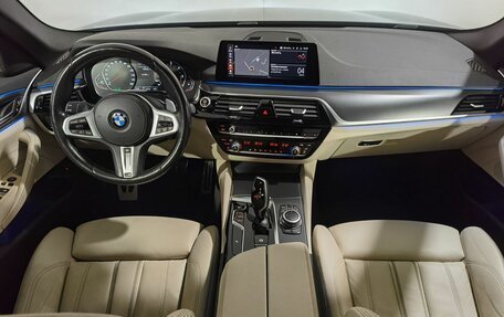 BMW 5 серия, 2021 год, 5 550 000 рублей, 11 фотография