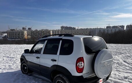 Chevrolet Niva I рестайлинг, 2013 год, 555 000 рублей, 9 фотография