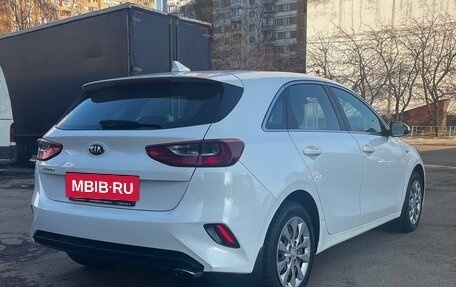 KIA cee'd III, 2018 год, 1 650 000 рублей, 2 фотография