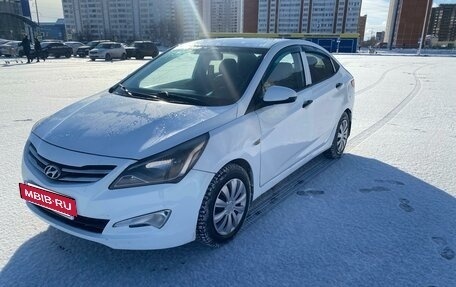 Hyundai Solaris II рестайлинг, 2014 год, 570 000 рублей, 2 фотография