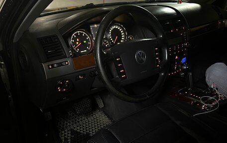 Volkswagen Touareg III, 2006 год, 1 000 000 рублей, 4 фотография