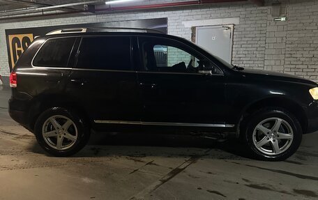 Volkswagen Touareg III, 2006 год, 1 000 000 рублей, 7 фотография