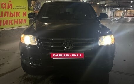 Volkswagen Touareg III, 2006 год, 1 000 000 рублей, 2 фотография