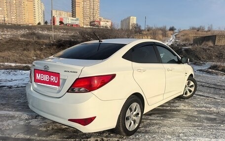 Hyundai Solaris II рестайлинг, 2015 год, 1 050 000 рублей, 6 фотография