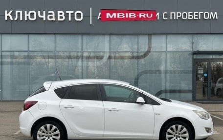 Opel Astra J, 2011 год, 785 000 рублей, 7 фотография