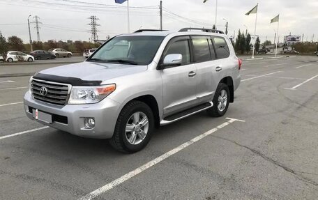 Toyota Land Cruiser 200, 2013 год, 4 600 000 рублей, 1 фотография