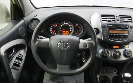 Toyota RAV4, 2012 год, 1 298 000 рублей, 12 фотография