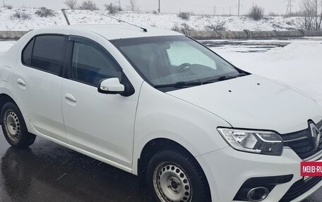 Renault Logan II, 2019 год, 550 000 рублей, 3 фотография