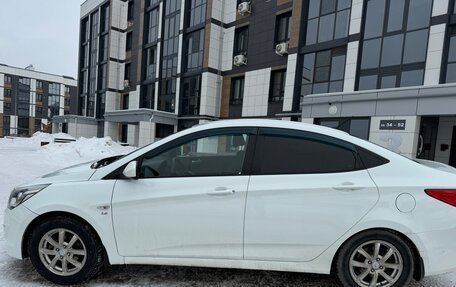 Hyundai Solaris II рестайлинг, 2015 год, 1 040 000 рублей, 7 фотография