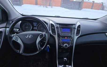 Hyundai i30 II рестайлинг, 2014 год, 965 000 рублей, 11 фотография