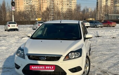 Ford Focus II рестайлинг, 2010 год, 730 000 рублей, 2 фотография