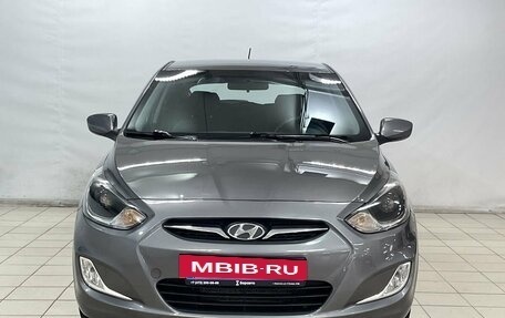 Hyundai Solaris II рестайлинг, 2012 год, 750 000 рублей, 3 фотография