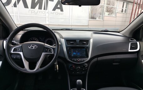 Hyundai Solaris II рестайлинг, 2012 год, 734 000 рублей, 5 фотография