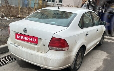 Volkswagen Polo VI (EU Market), 2013 год, 400 000 рублей, 4 фотография