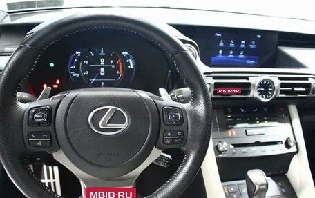 Lexus RC I рестайлинг, 2022 год, 5 820 000 рублей, 8 фотография