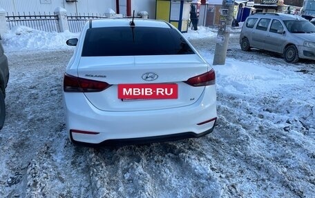 Hyundai Solaris II рестайлинг, 2018 год, 1 200 000 рублей, 2 фотография