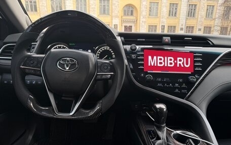 Toyota Camry, 2019 год, 3 250 000 рублей, 7 фотография