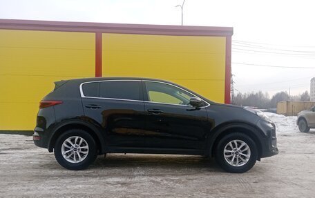 KIA Sportage IV рестайлинг, 2021 год, 2 890 000 рублей, 5 фотография