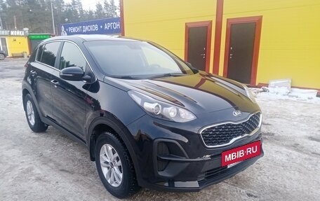 KIA Sportage IV рестайлинг, 2021 год, 2 890 000 рублей, 2 фотография