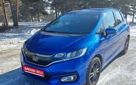 Honda Fit III, 2019 год, 1 550 000 рублей, 14 фотография