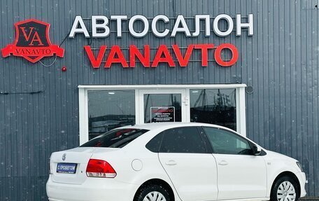 Volkswagen Polo VI (EU Market), 2012 год, 900 000 рублей, 5 фотография