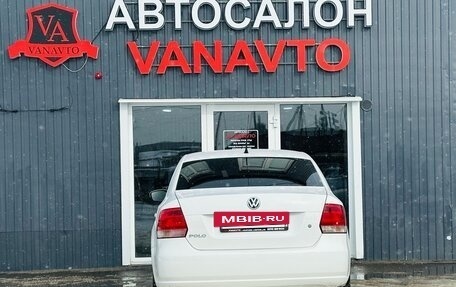 Volkswagen Polo VI (EU Market), 2012 год, 900 000 рублей, 6 фотография