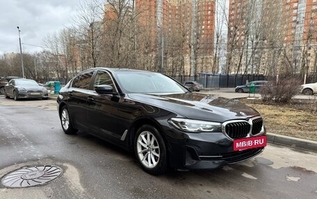 BMW 5 серия, 2020 год, 3 440 000 рублей, 3 фотография