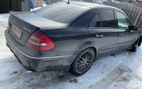 Mercedes-Benz E-Класс, 2003 год, 950 000 рублей, 3 фотография