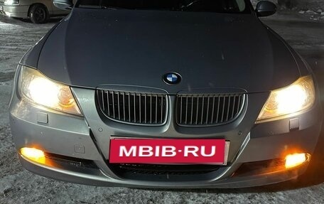 BMW 3 серия, 2008 год, 1 190 000 рублей, 16 фотография