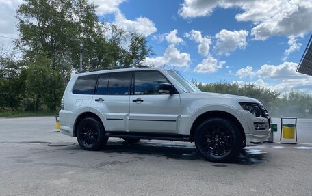 Mitsubishi Pajero IV, 2020 год, 4 590 000 рублей, 5 фотография