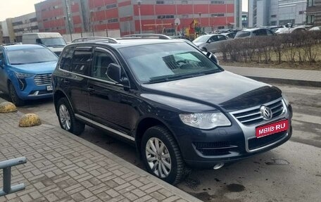 Volkswagen Touareg III, 2008 год, 1 350 000 рублей, 1 фотография