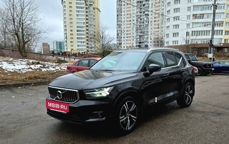 Volvo XC40 I, 2018 год, 4 200 000 рублей, 3 фотография