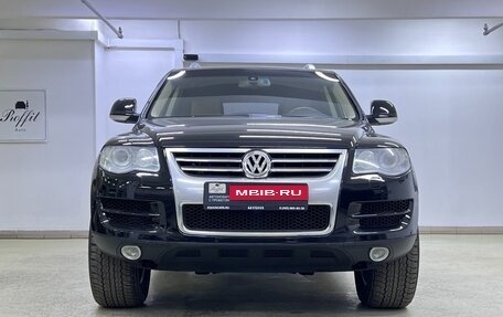 Volkswagen Touareg III, 2010 год, 1 449 000 рублей, 2 фотография