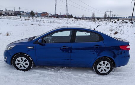 KIA Rio III рестайлинг, 2013 год, 789 000 рублей, 30 фотография