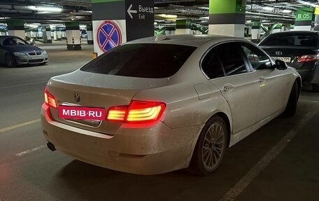 BMW 5 серия, 2013 год, 2 300 000 рублей, 2 фотография