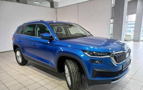 Skoda Kodiaq I, 2025 год, 5 430 000 рублей, 3 фотография