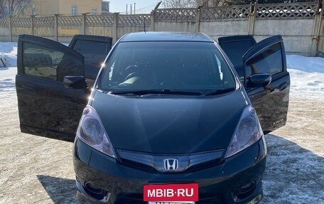 Honda Fit Shuttle I рестайлинг, 2013 год, 1 215 000 рублей, 9 фотография