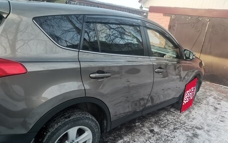 Toyota RAV4, 2013 год, 2 200 000 рублей, 2 фотография