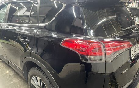 Toyota RAV4, 2018 год, 2 750 000 рублей, 34 фотография