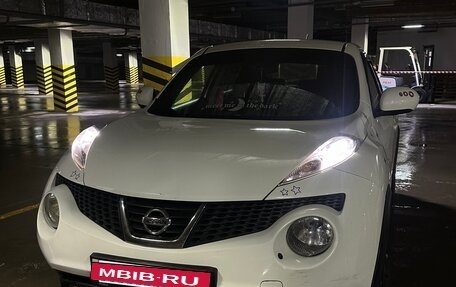 Nissan Juke II, 2011 год, 950 000 рублей, 2 фотография