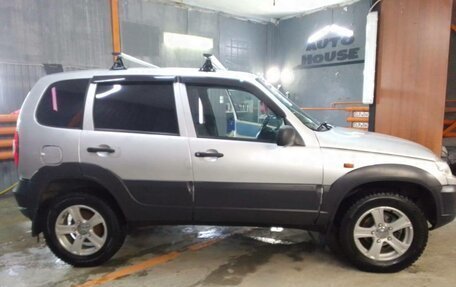 Chevrolet Niva I рестайлинг, 2005 год, 355 000 рублей, 5 фотография