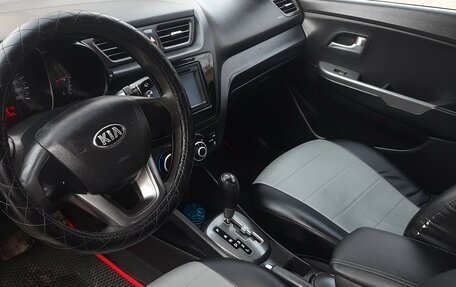 KIA Rio III рестайлинг, 2013 год, 680 000 рублей, 3 фотография