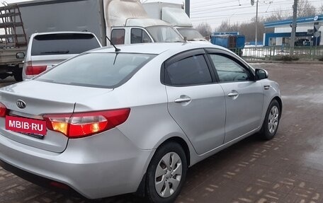 KIA Rio III рестайлинг, 2013 год, 680 000 рублей, 4 фотография