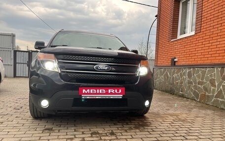 Ford Explorer VI, 2015 год, 2 500 000 рублей, 39 фотография