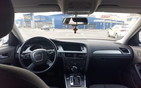 Audi A4, 2011 год, 1 499 000 рублей, 14 фотография