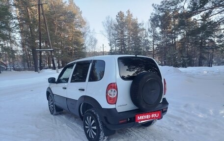 Chevrolet Niva I рестайлинг, 2016 год, 738 000 рублей, 12 фотография