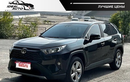 Toyota RAV4, 2021 год, 2 480 000 рублей, 1 фотография